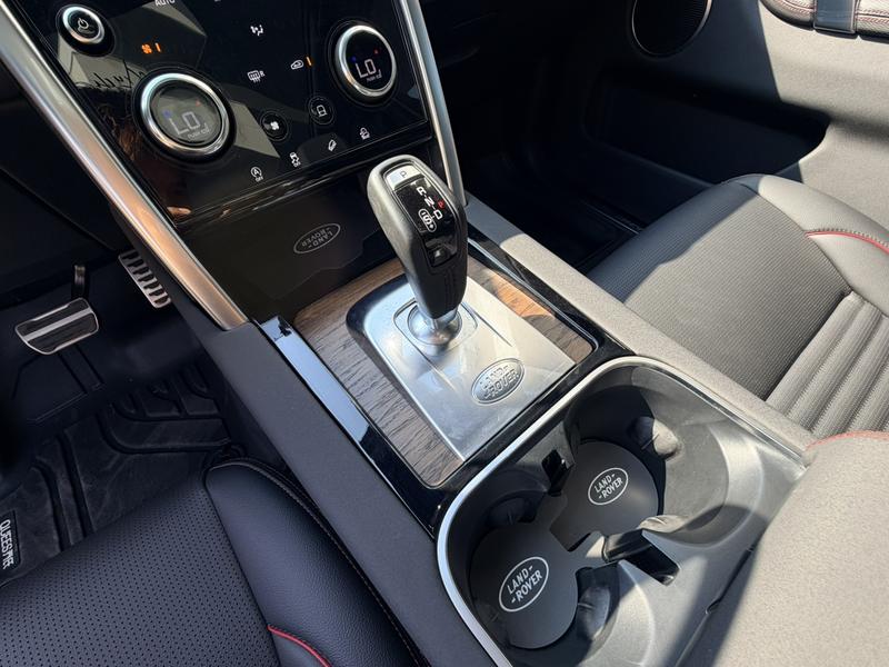 Land Rover Discovery Sport, 2023 — фото 9 из 12