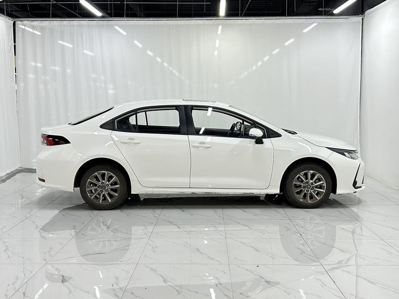Toyota Corolla, 2022 — фото 8 из 12