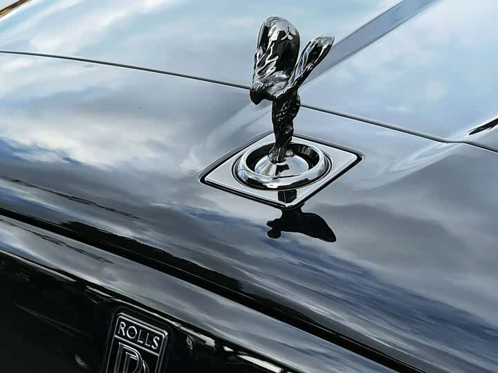 Rolls-Royce Cullinan, 2022 — фото 4 из 9