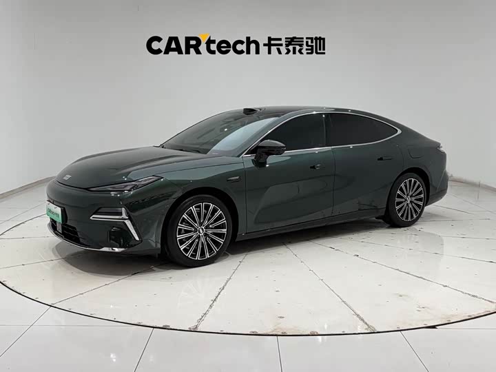 Geely Galaxy Starshine 8 EM-i, 2025 — купить в Брянске под ключ