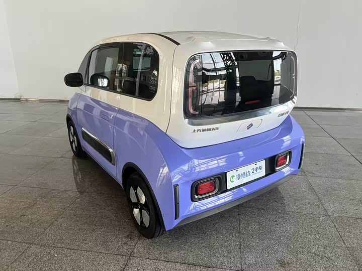 Baojun KiWi EV, 2022 — фото 4 из 9