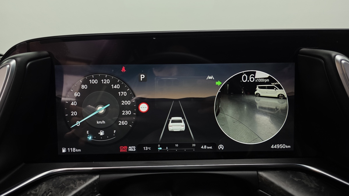 Genesis G90, 2023 — фото 8 из 12