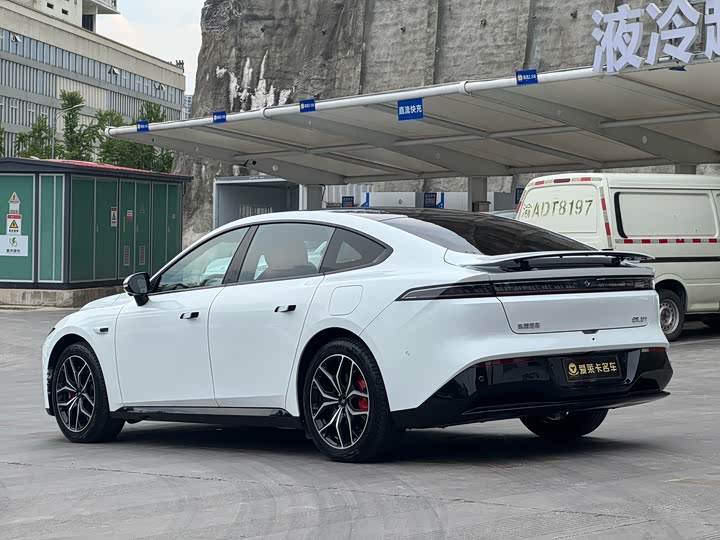 Dongfeng Yipai eπ 007, 2025 — фото 6 из 9