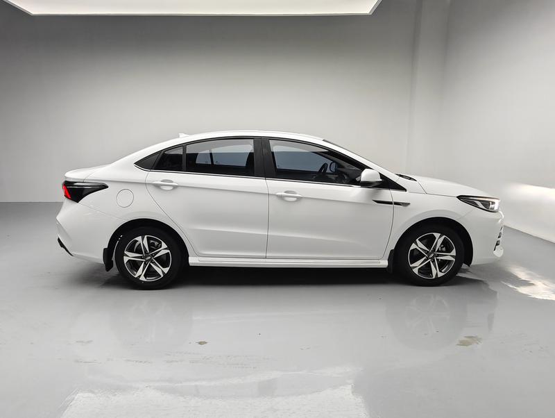 Chery Omoda S5 (Arrizo 5 Plus), 2021 — фото 8 из 12