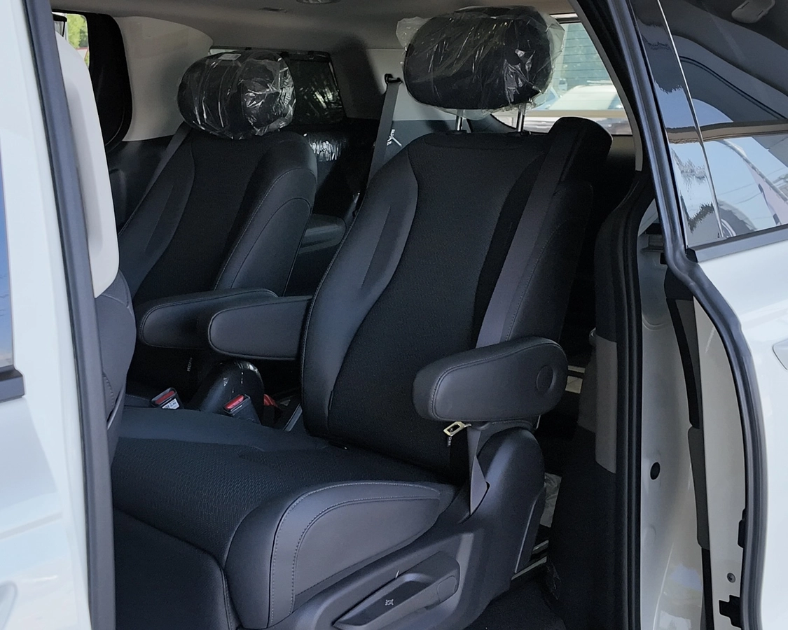 Kia Carnival, 2025 — фото 6 из 7