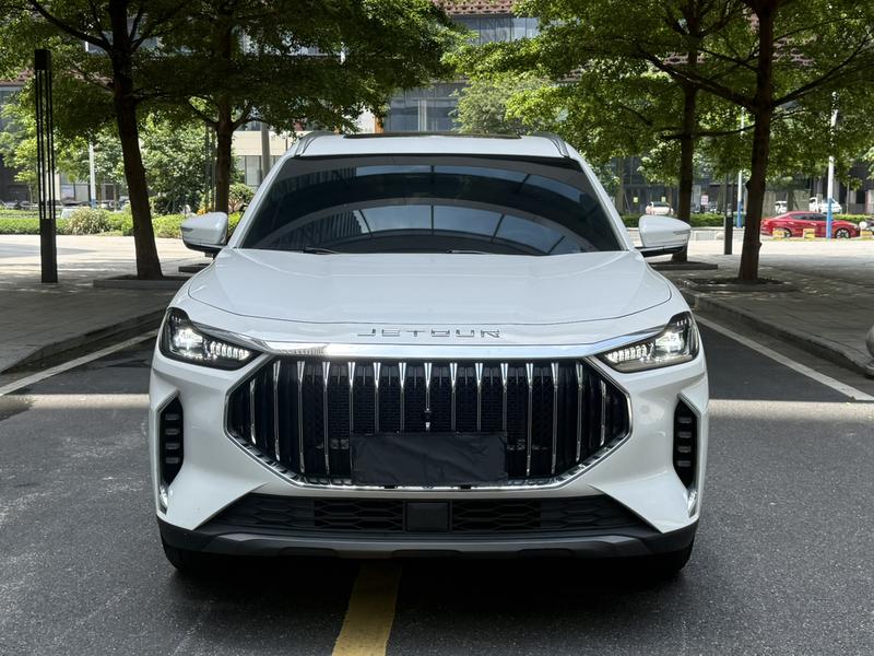 Jetour X70 Plus, 2023 — фото 2 из 12