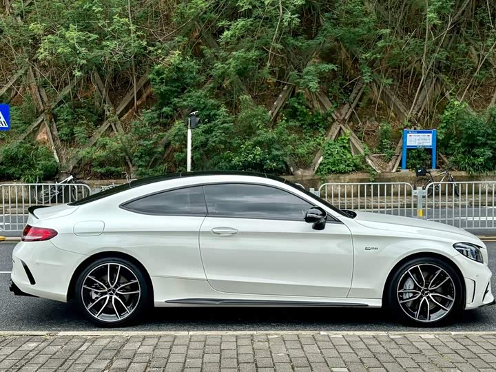 Mercedes-Benz C-Class AMG, 2021 — фото 8 из 9