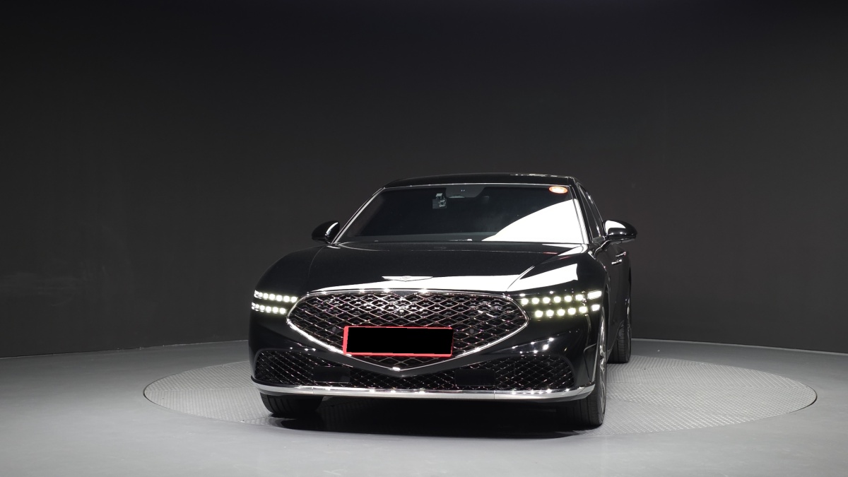 Genesis G90, 2023 — фото 3 из 12