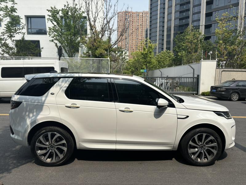 Land Rover Discovery Sport, 2023 — фото 8 из 12