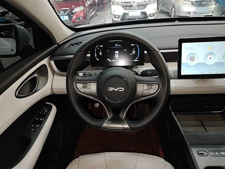 BYD Seal 05 DM-i Hybrid, 2025 — фото 7 из 9