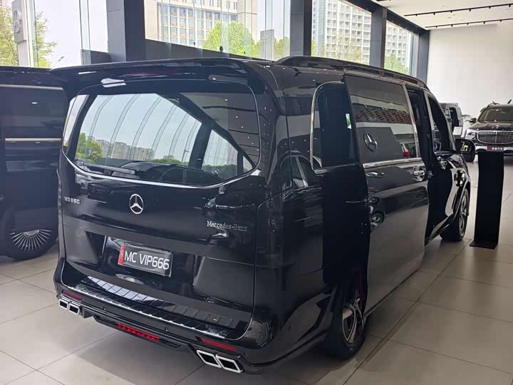 Mercedes-Benz Vito, 2025 — фото 8 из 9