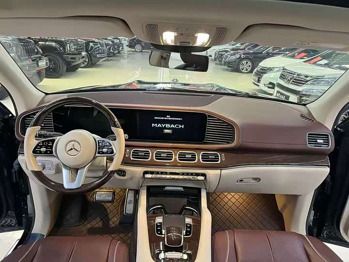 Mercedes-Benz Maybach GLS, 2022 — фото 7 из 9