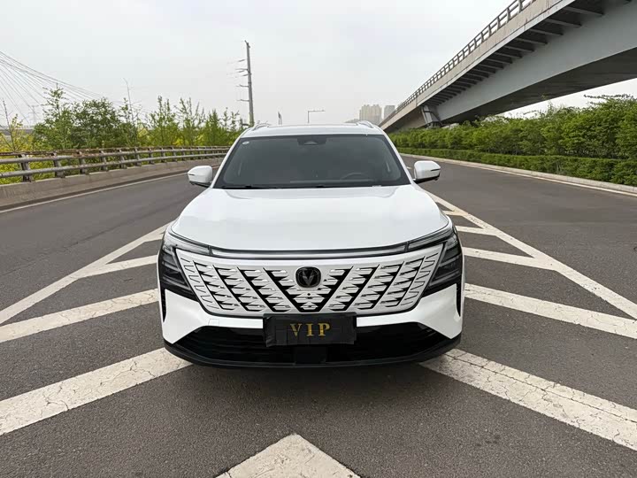 Changan CS75 Plus, 2025 — фото 2 из 9
