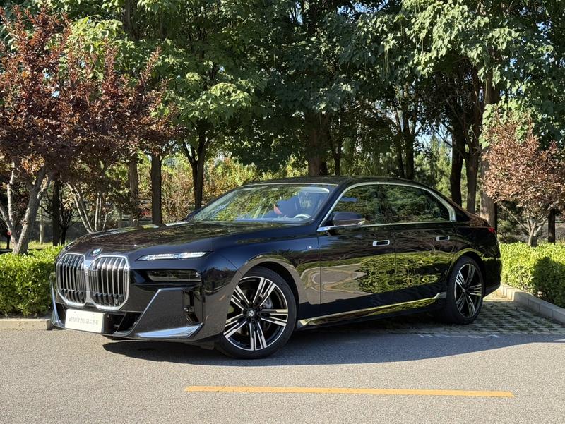 BMW 7 Series, 2025 — купить в Уфе под ключ