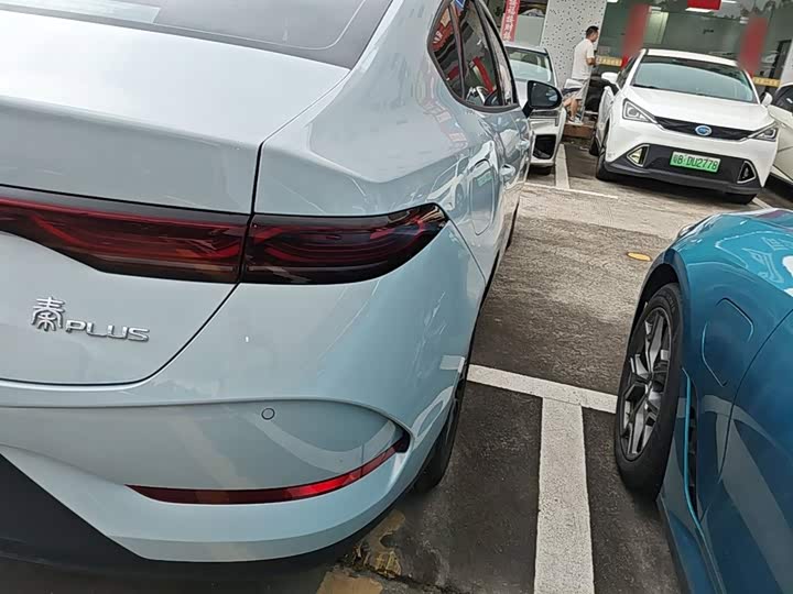 BYD Qin Plus, 2025 — фото 8 из 9