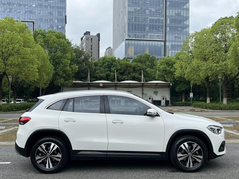 Mercedes-Benz GLA-Class, 2021 — фото 8 из 12