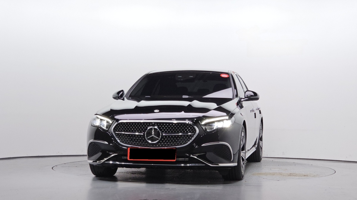 Mercedes-Benz E-Class, 2024 — фото 3 из 12