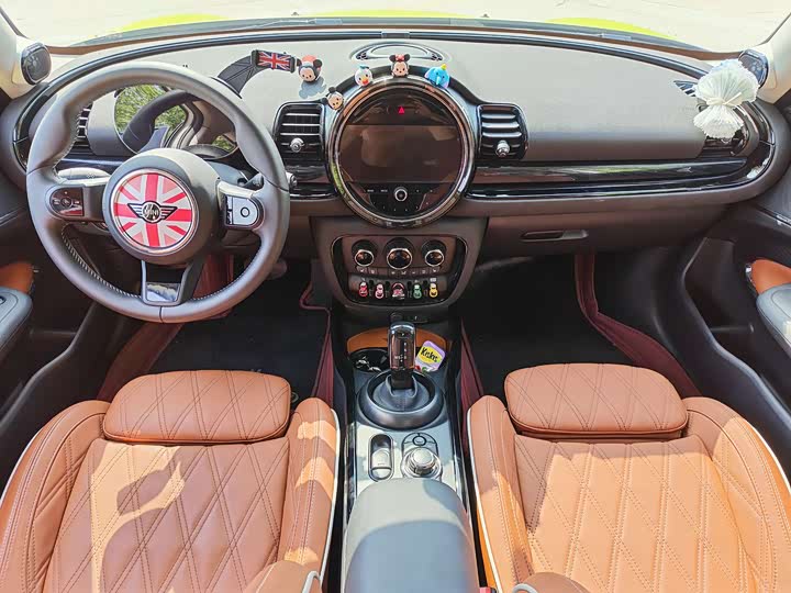 Mini Clubman, 2024 — фото 5 из 9
