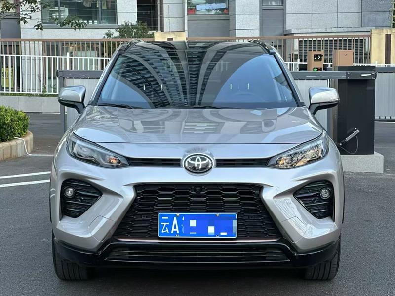 Toyota Wildlander, 2025 — фото 2 из 9