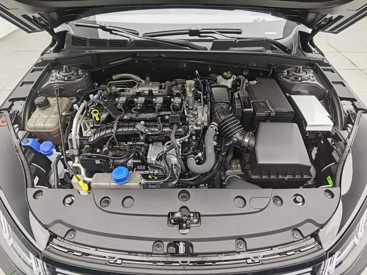 Changan Eado Plus, 2025 — фото 6 из 9