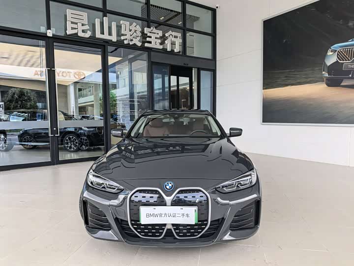 BMW i4, 2025 — фото 2 из 9