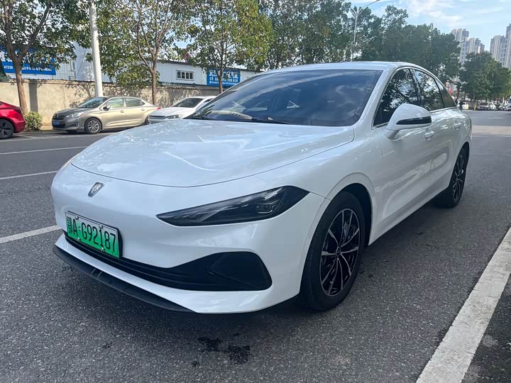 Roewe D7, 2025 — фото 2 из 12
