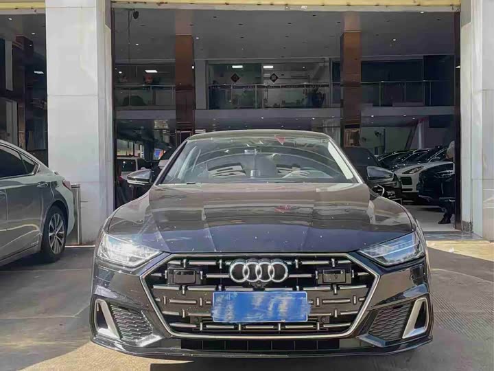 Audi A7L, 2025 — фото 2 из 5
