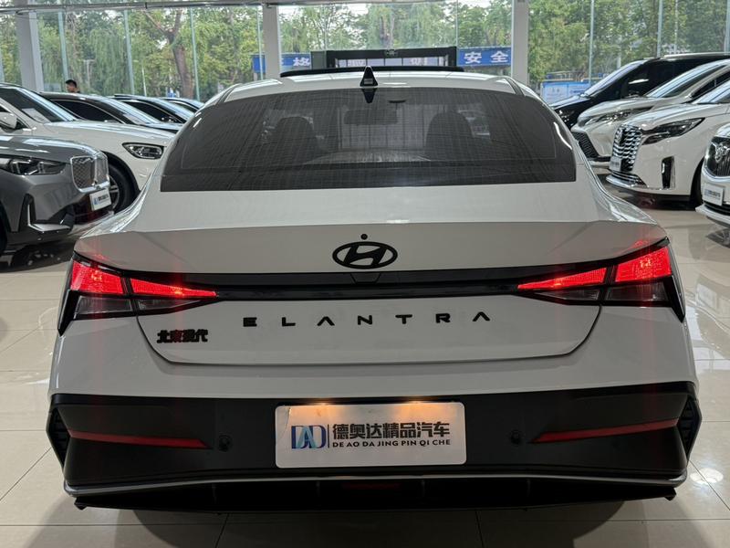 Hyundai Elantra N line, 2025 — фото 3 из 9