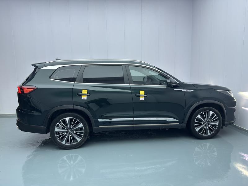 Chery Tiggo 8 Pro, 2022 — фото 8 из 12