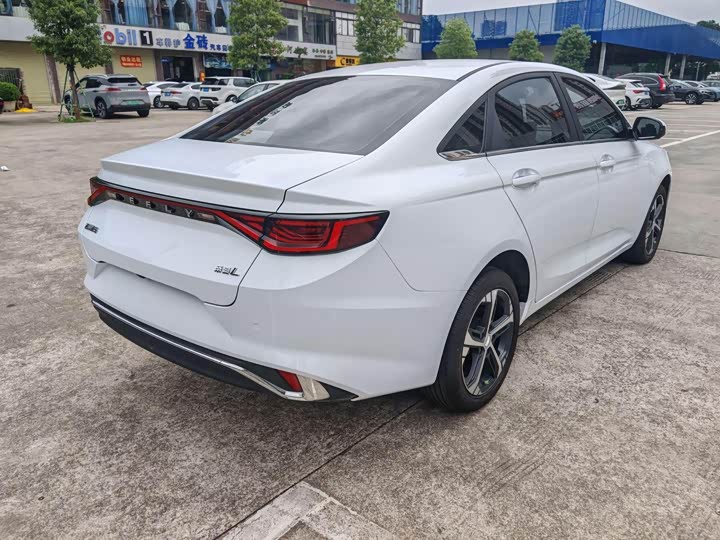 Geely Emgrand L, 2022 — фото 9 из 9