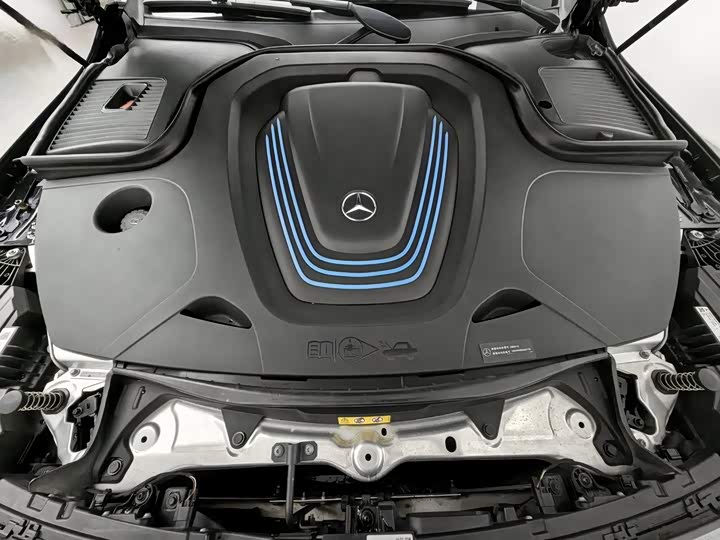 Mercedes-Benz EQC, 2021 — фото 6 из 9