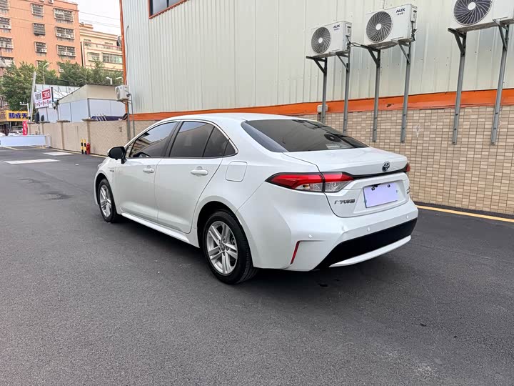 Toyota Levin, 2022 — фото 7 из 9