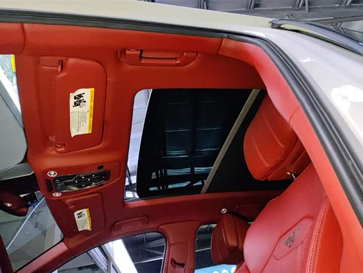 Bentley Bentayga, 2021 — фото 6 из 7