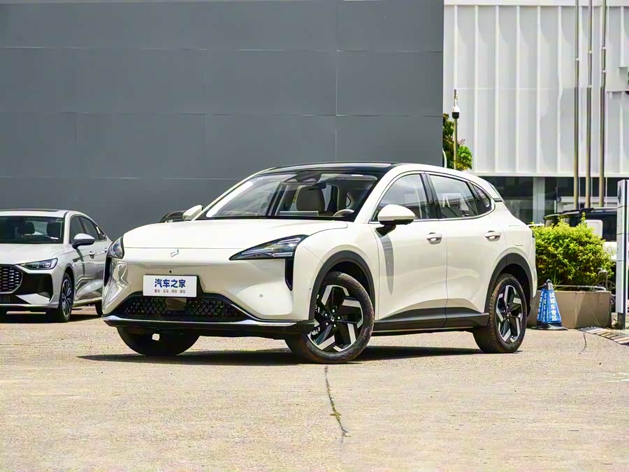 Baojun Yunhai, 2026 — купить в Москве под ключ