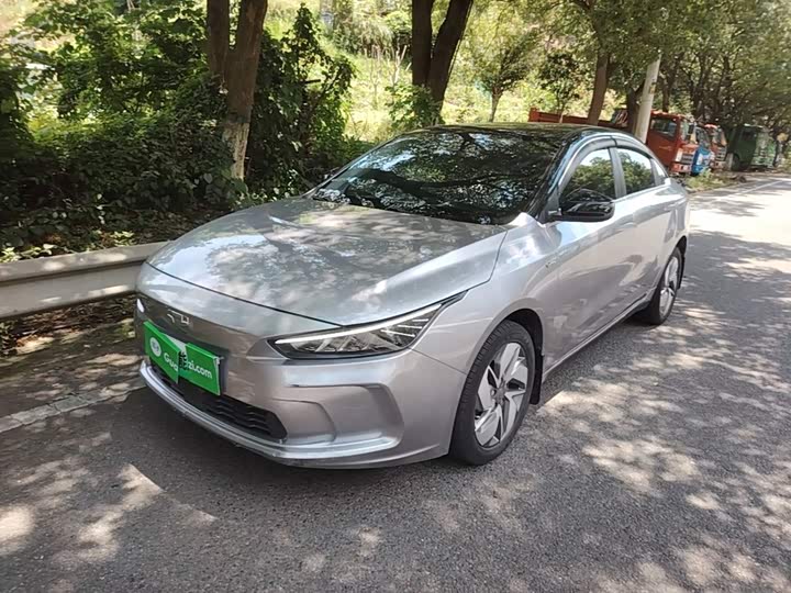 Geely Geometry A, 2023 — фото 2 из 9