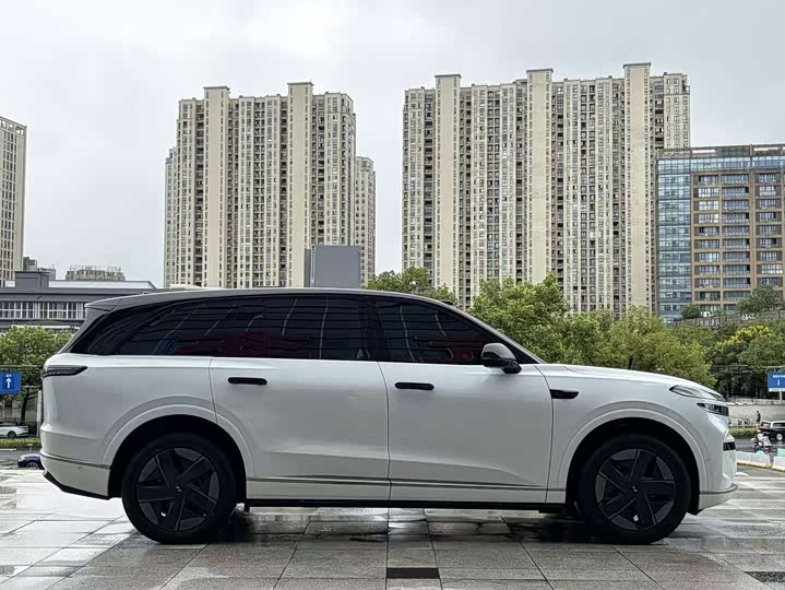 Nio Onvo L90, 2025 — фото 4 из 9