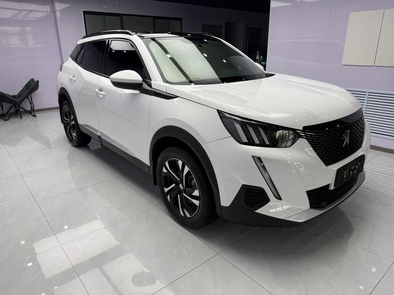 Peugeot 2008, 2022 — фото 3 из 12