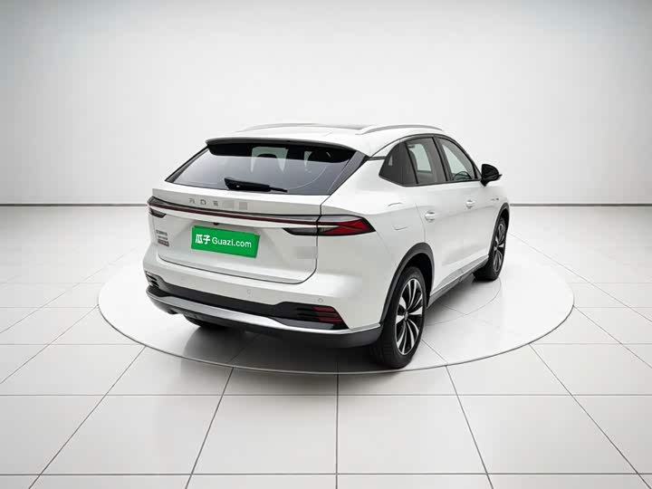 Roewe D5X DMH, 2025 — фото 6 из 9