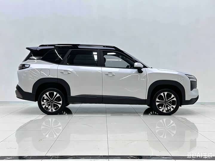 Wuling Starlight 560, 2025 — фото 4 из 9