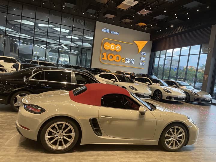 Porsche 718, 2023 — фото 3 из 9