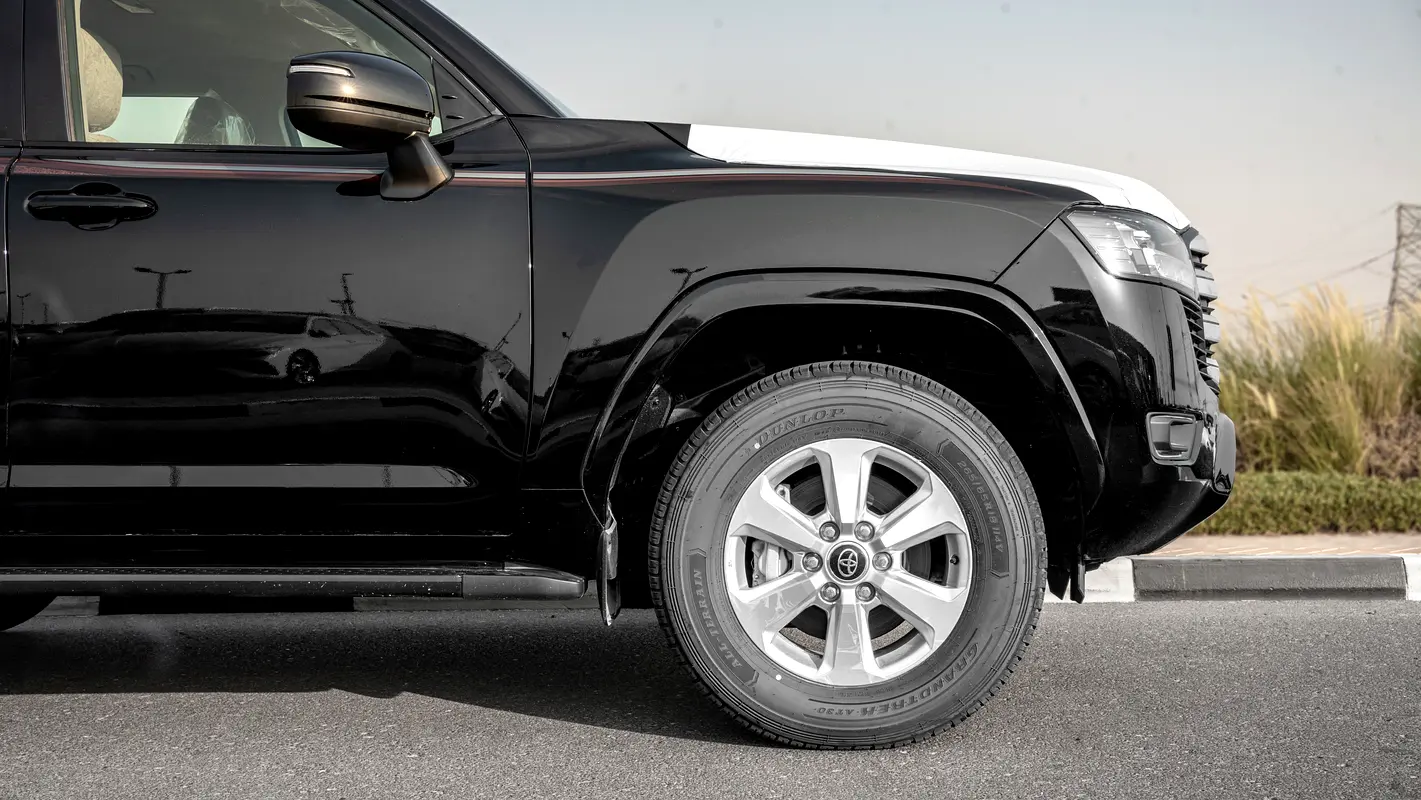 Toyota Land Cruiser, 2026 — фото 6 из 10