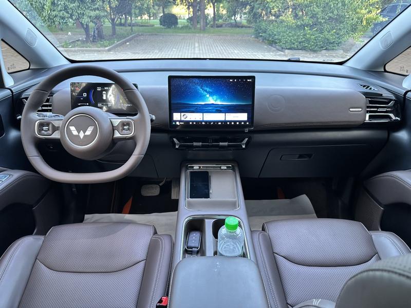 Wuling Starlight 730 Hybrid/EV, 2025 — фото 7 из 12