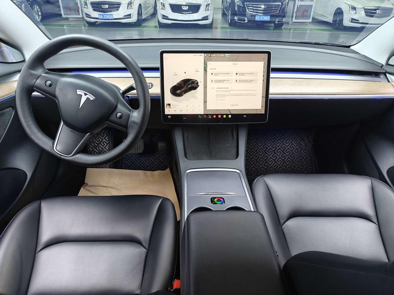 Tesla Model 3, 2022 — фото 9 из 12