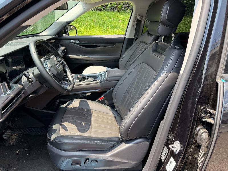 Ford Edge, 2025 — фото 9 из 12