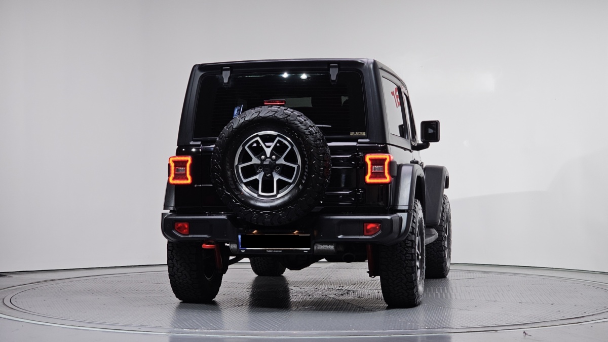 Jeep Wrangler, 2023 — фото 4 из 12