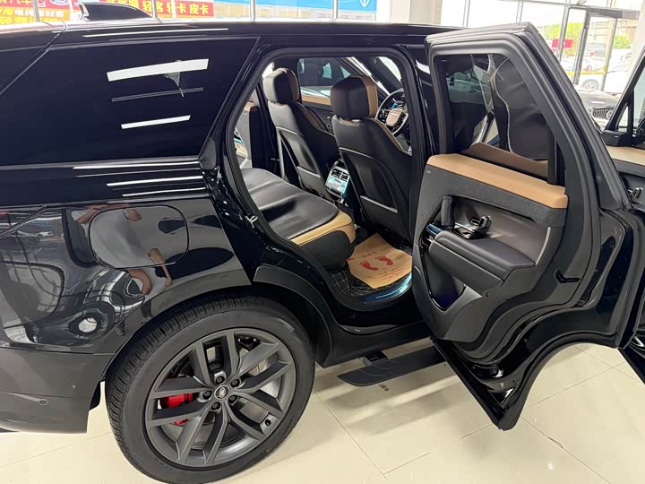 Land Rover Range Rover Sport, 2025 — фото 8 из 9