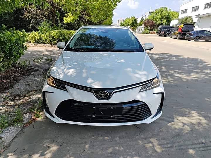 Toyota Corolla, 2023 — фото 3 из 9