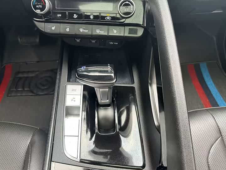 Hyundai Elantra N line, 2023 — фото 8 из 9