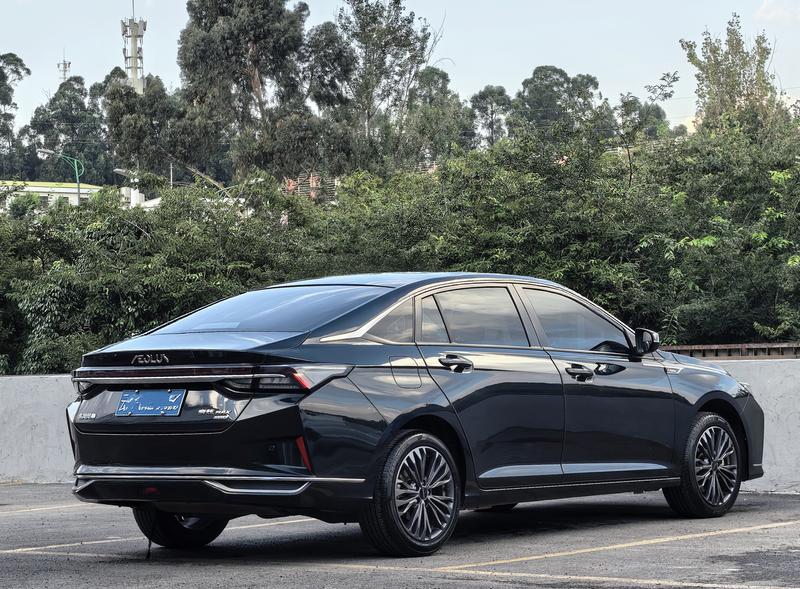 Dongfeng Aeolus Yixuan Max, 2023 — фото 7 из 12