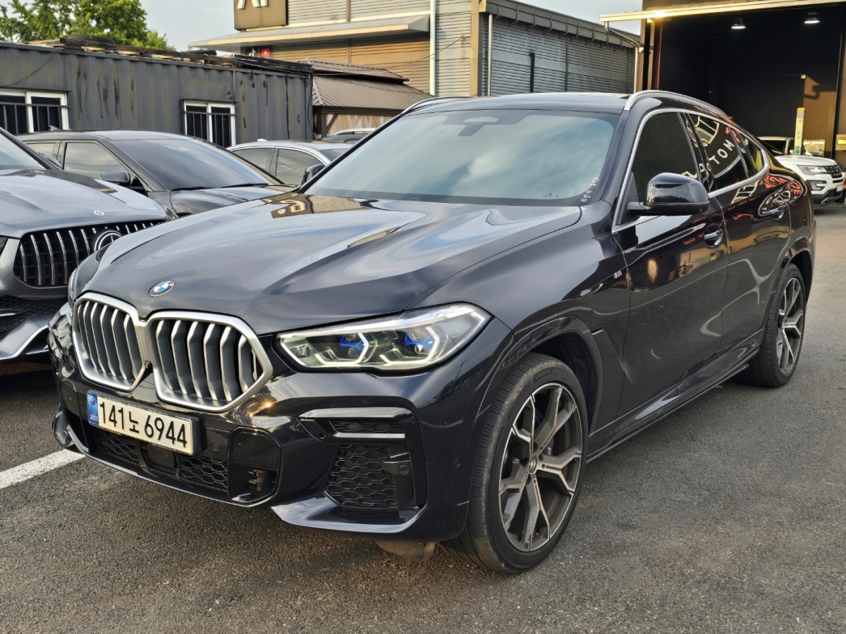 BMW X6, 2021 — фото 8 из 12